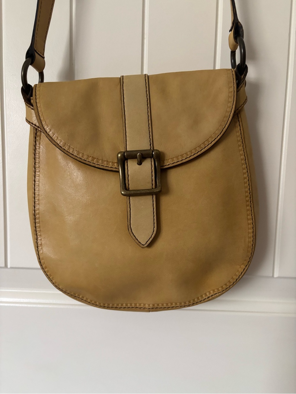Fossil Mustard Tan Leather Saddle Crossbody Bag Vintage Style